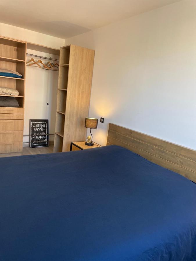 Appartement De Adrien Garage Prive Charleville-Mézières Esterno foto