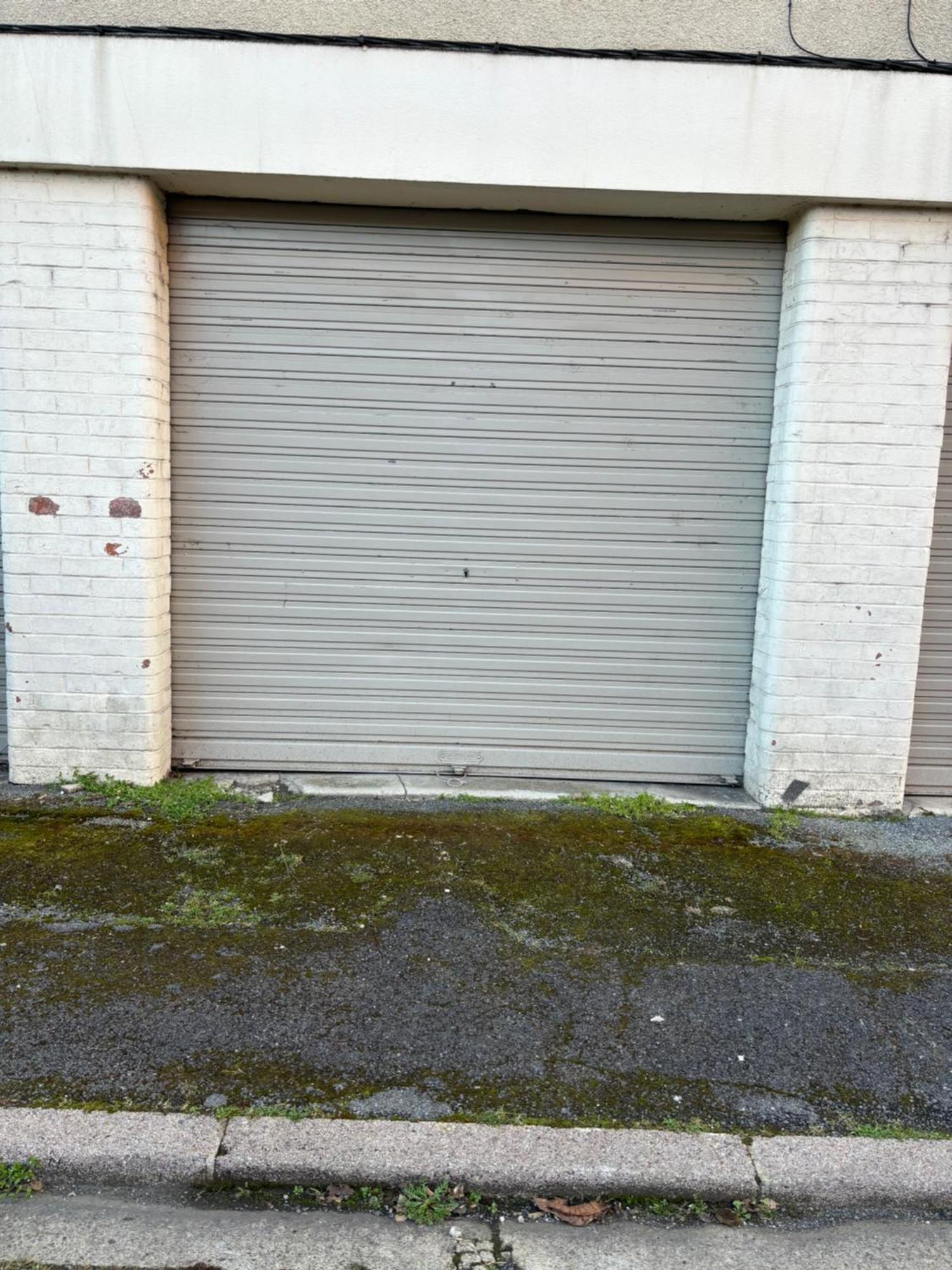 Appartement De Adrien Garage Prive Charleville-Mézières Esterno foto